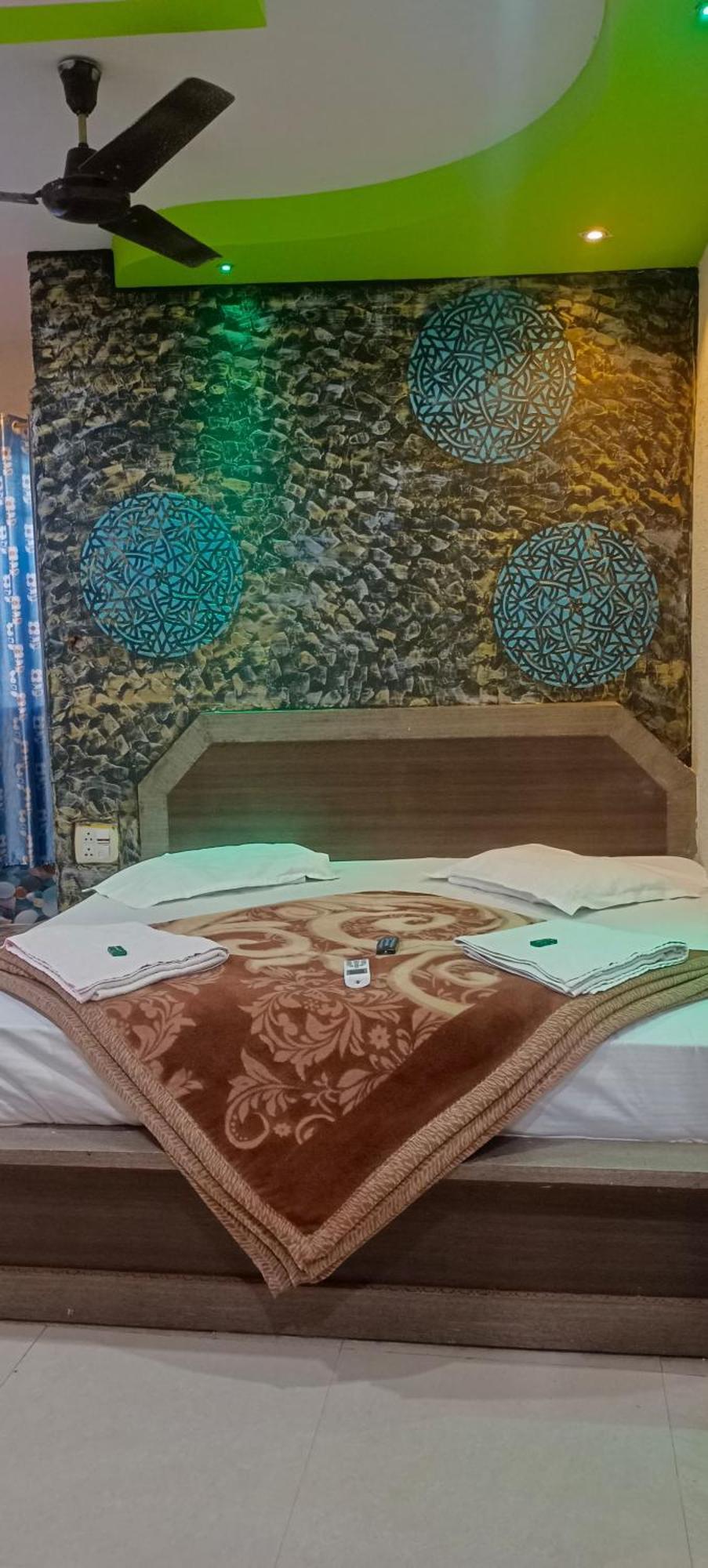 New Hotel Rajvihar Пачмарай Экстерьер фото